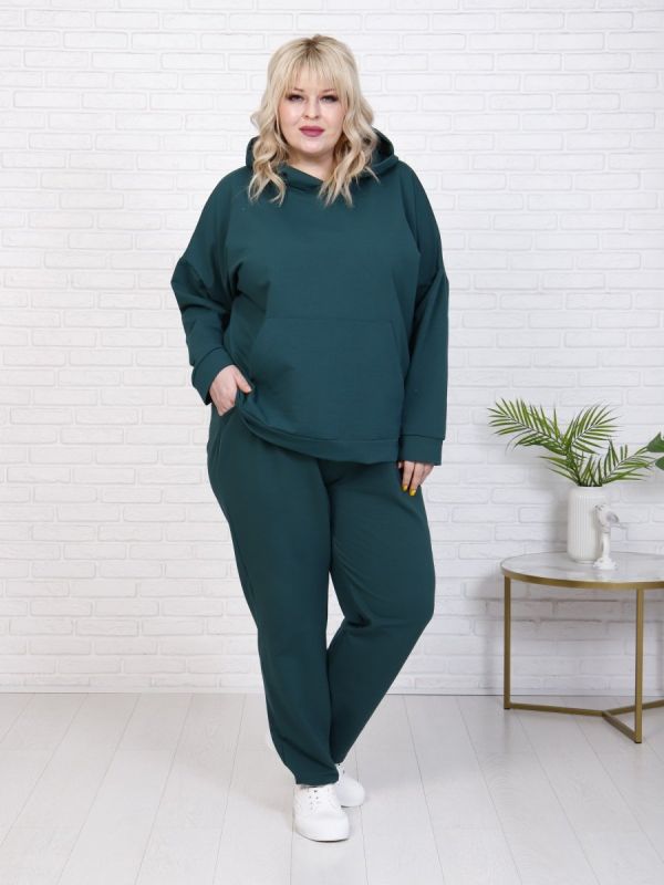 Knitted suit Topaz (emerald) from